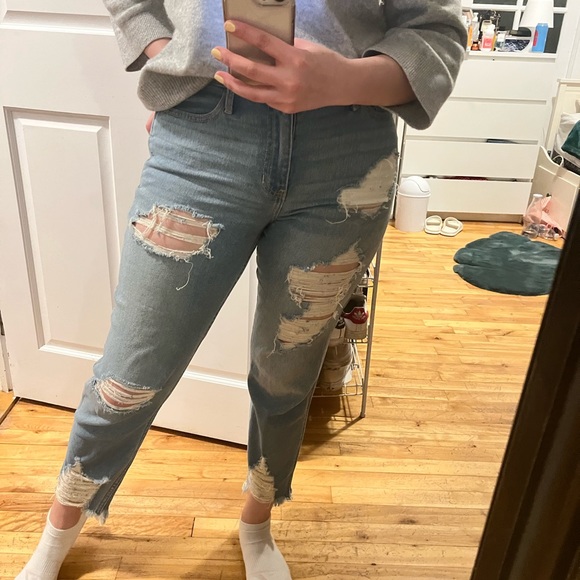 Jeans - Picture 2 of 3